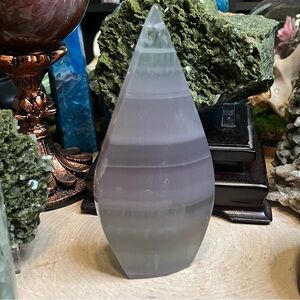 Yttrium Fluorite Teardrop